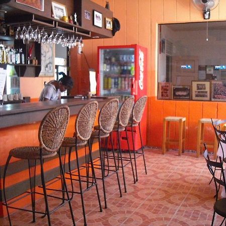 Gani Hotel Анхелес Экстерьер фото